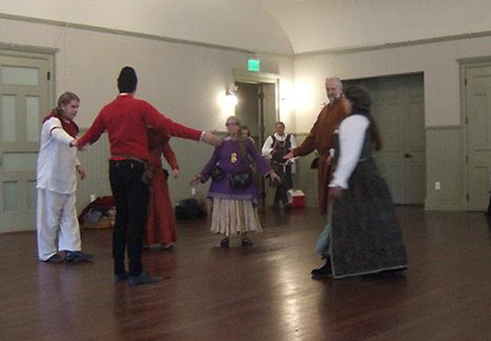 Master Vyncent atte Wodegate leads a dance class at Collegium XLVI